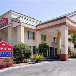 Ramada Limited Clearwater Hotel And Suites